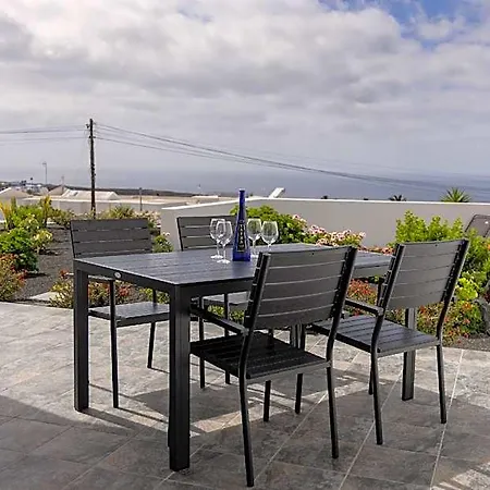 Casa Vista Bermeja 4*
